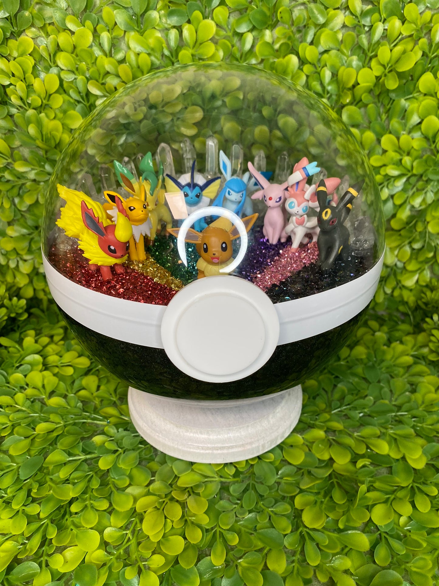 Eeveelution Terrarium Giant 8 inch