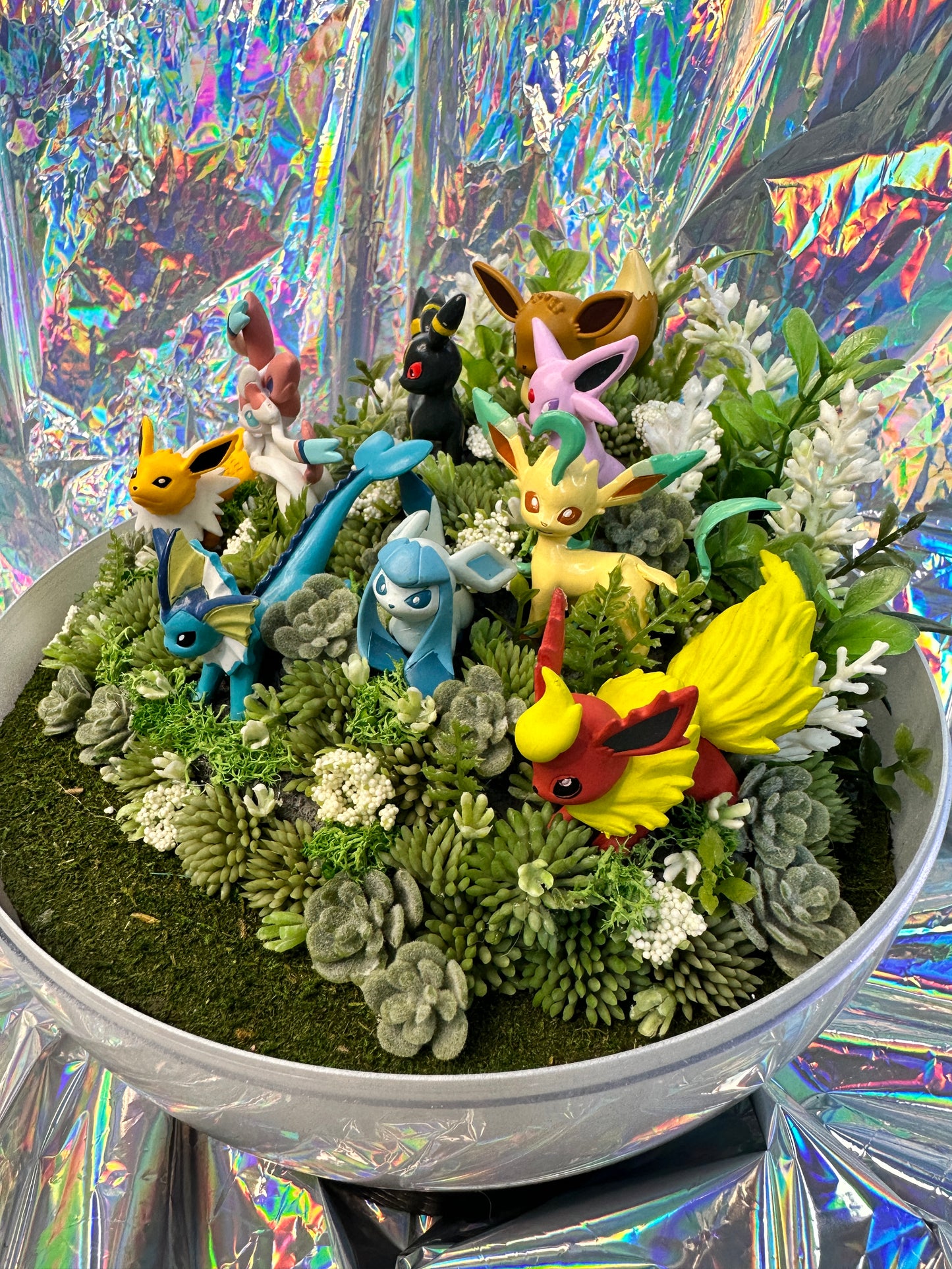 Eeveelution Terrarium Giant 8 inch
