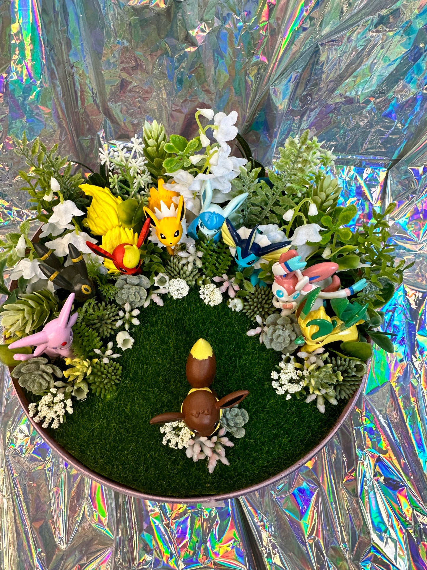 Eeveelution Terrarium Giant 8 inch