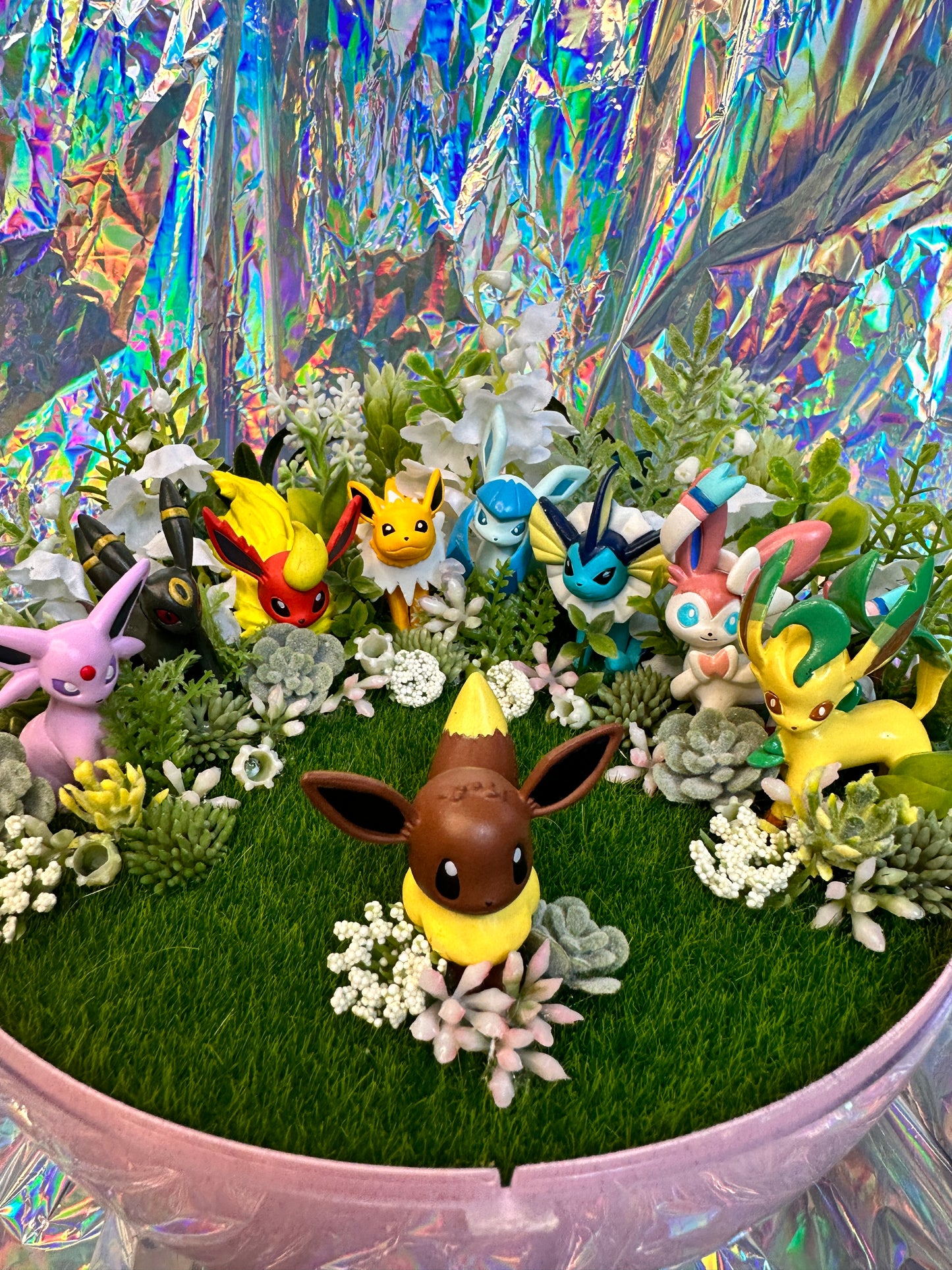 Eeveelution Terrarium Giant 8 inch
